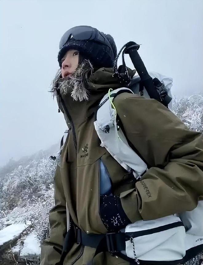 中产圈里最火爆的“假货”终于被戳破了爱游戏ayx网站一年销售超100亿(图5)